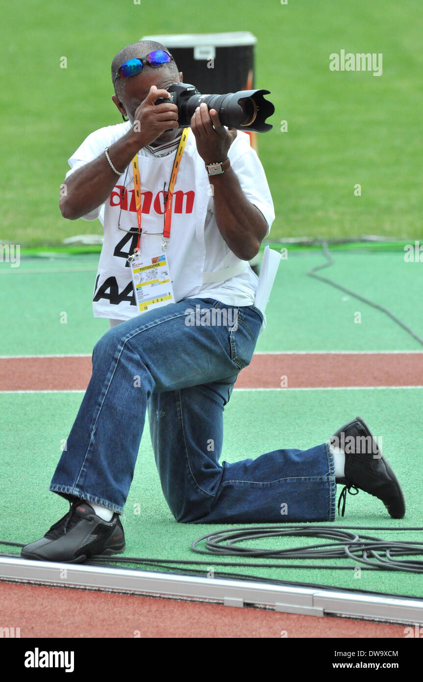 Journaliste sportif de travailler pendant le championnat du monde junior de l'IAAF 2013 Banque D'Images