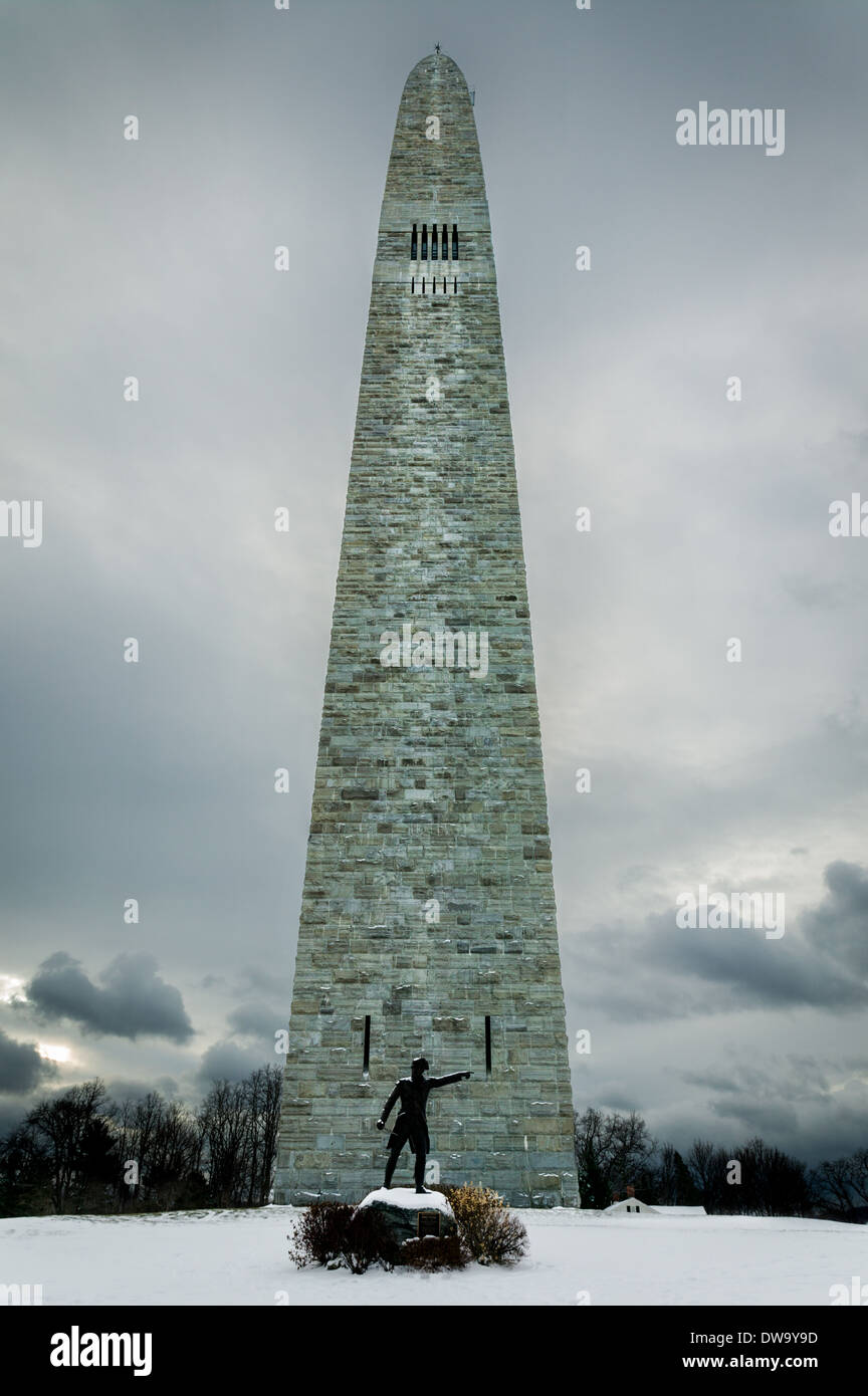 Monument de la bataille de Bennington en hiver Vermont 306 pieds de haut commémore la guerre révolutionnaire Banque D'Images