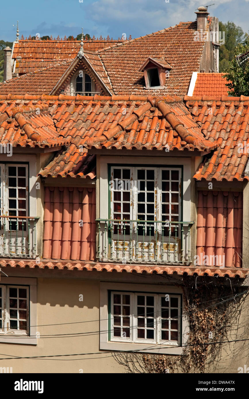 Les maisons historiques à Sintra, région de Lisbonne, Portugal. Sintra est classé au Patrimoine Mondial de l'UNESCO. Banque D'Images