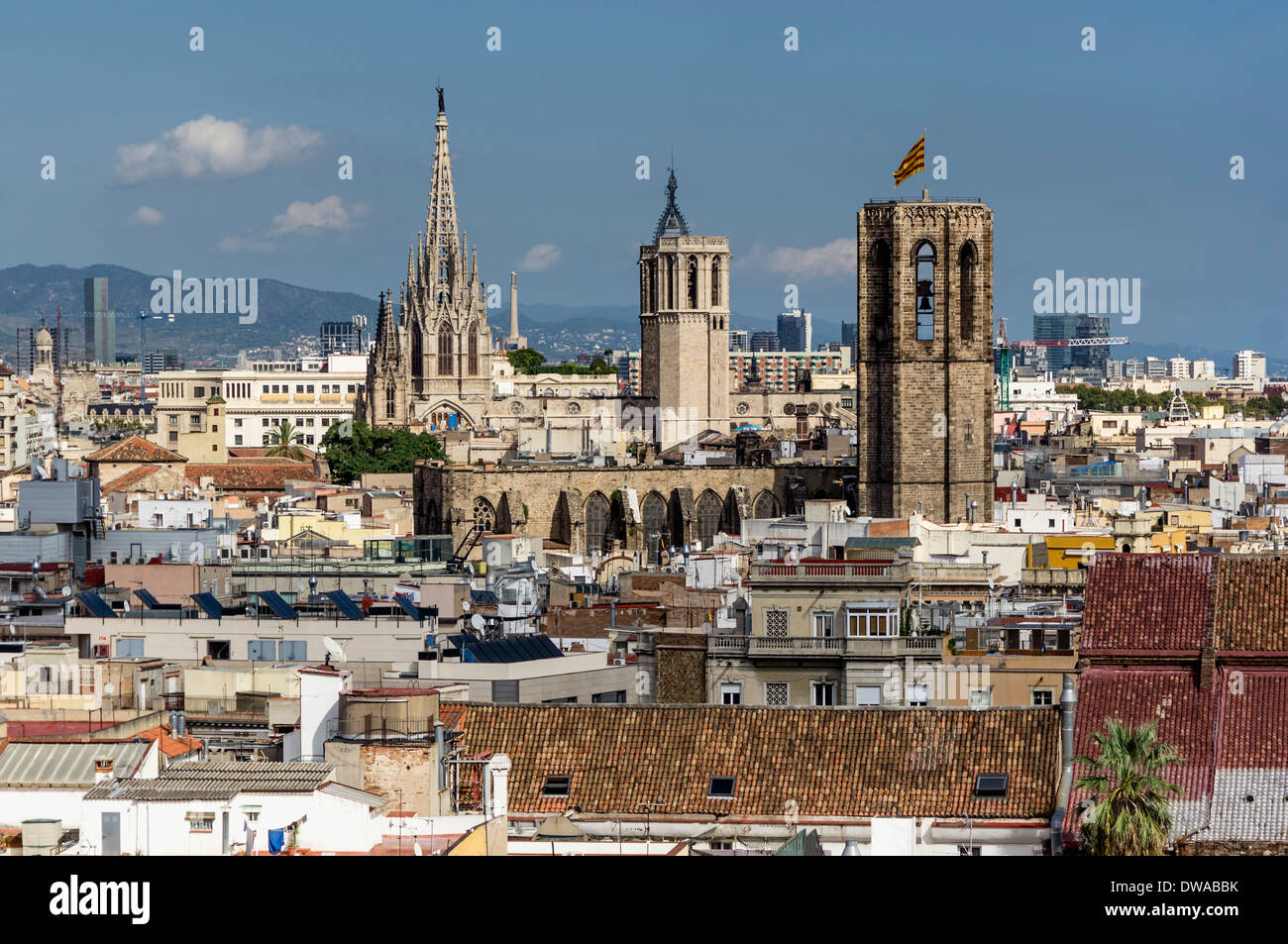 Ciutat Vella, le vieux centre-ville de Barcelone, vue panoramique de toit de Barcelo Raval Hote, Barcelone Banque D'Images