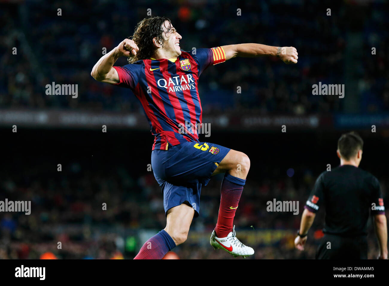 Barcelone, Espagne. © D. 2e Mar, 2014. Carles Puyol (Barcelone) Football / Soccer : Carles Puyol de Barcelone célèbre après avoir marqué son 3e but lors de la Primera Division espagnole 'Liga BBVA' match entre FC Barcelona 4-1 Almeria au Camp Nou à Barcelone, Espagne. © D .Nakashima/AFLO/Alamy Live News Banque D'Images