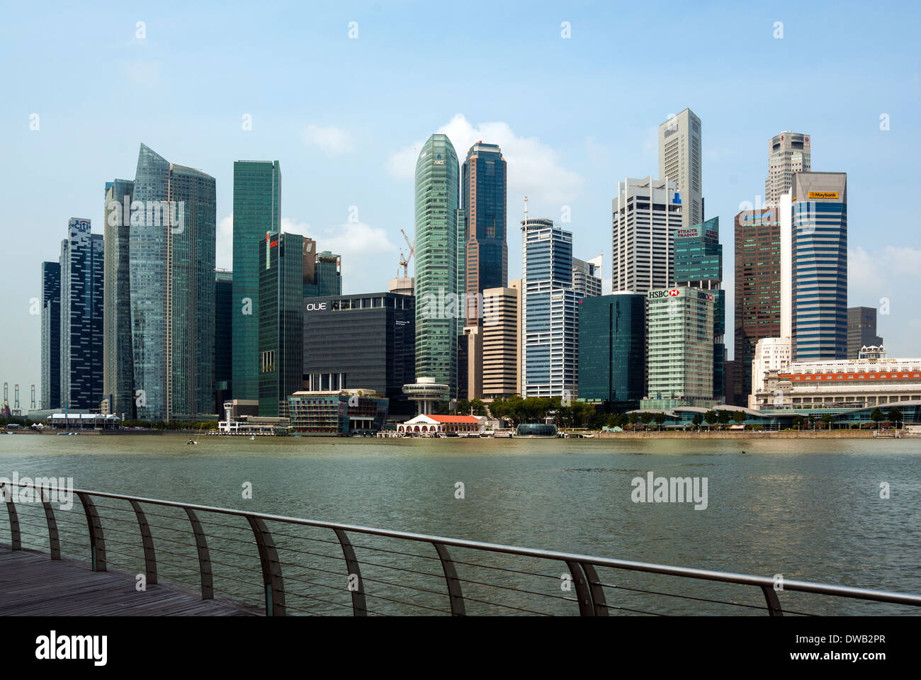 Singapour à partir de la promenade Marina Bay Sands Banque D'Images