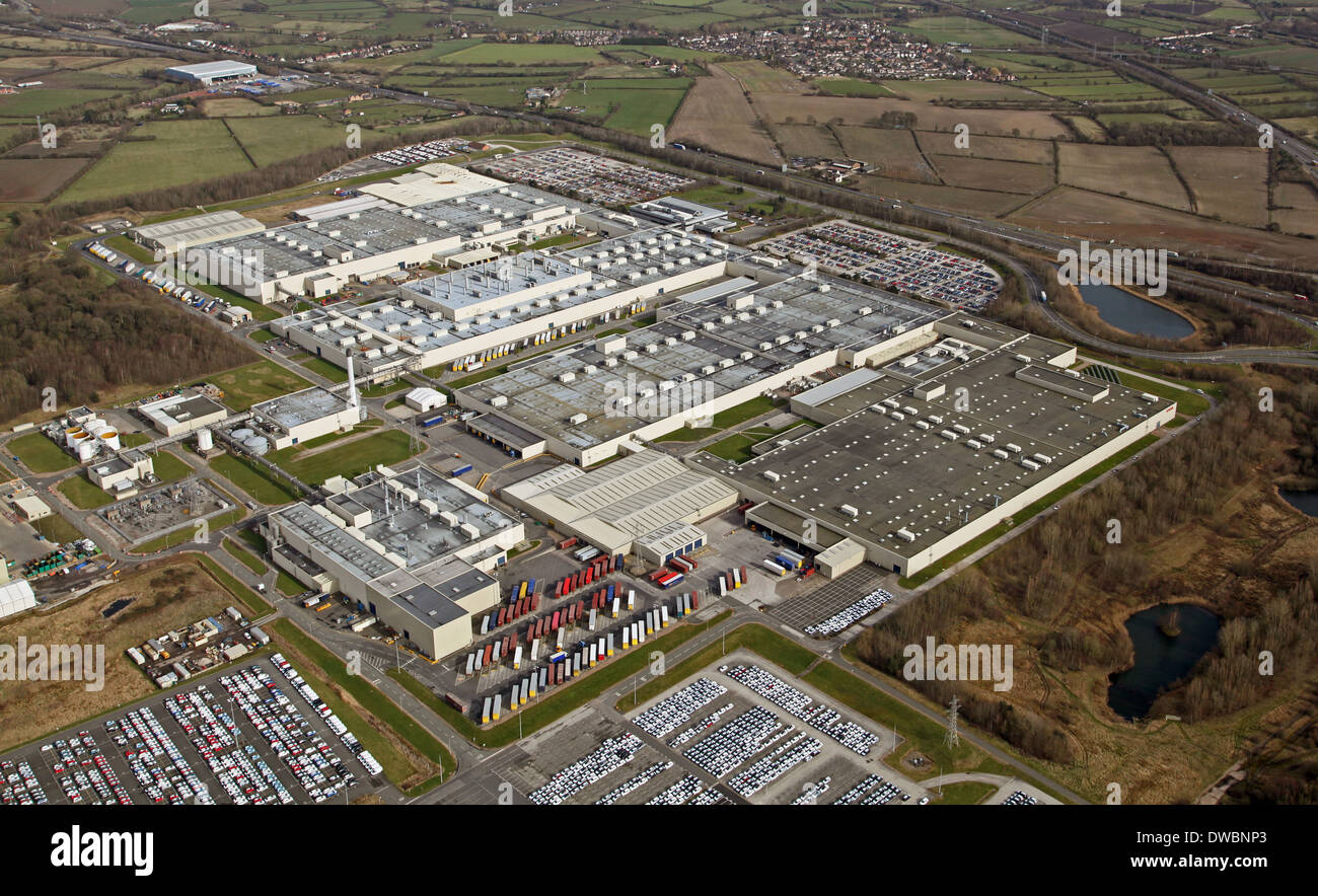 Vue aérienne de l'usine automobile Toyota à Burnaston près de Derby, Toyota Motor Manufacturing UK Limited Banque D'Images