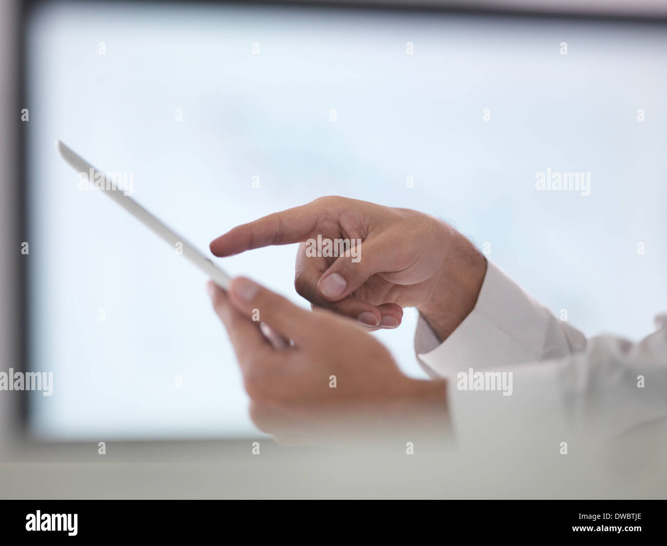 Businessman using digital tablet, Close up Banque D'Images