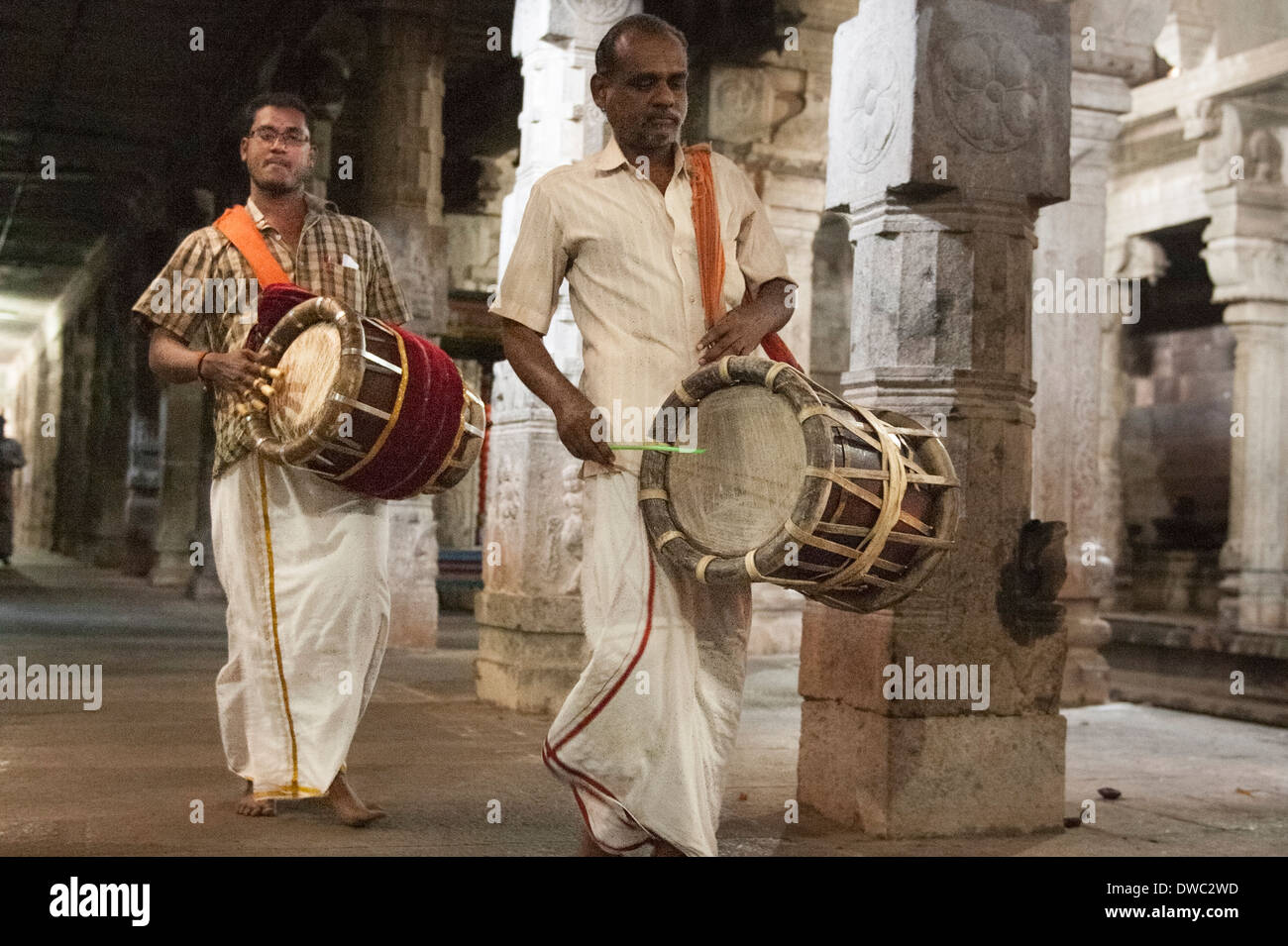 Tamil Nadu Inde Sri Ekambaranathar Temple Ekambareswarar Kanchipuram temples hindou Shiva 6 6e siècle de l'offre alimentaire parade Banque D'Images