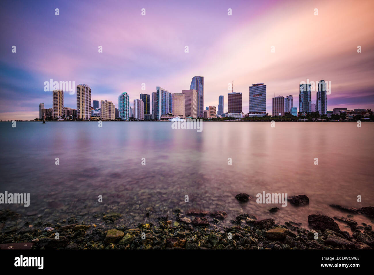 Miami, Floride, USA sur le centre-ville, à l'aube. Banque D'Images