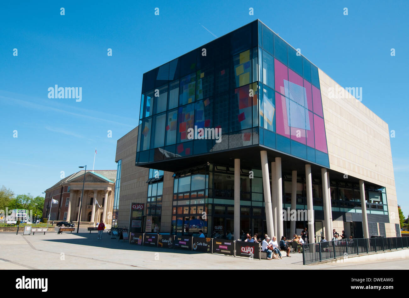 Le quad dans le centre-ville de Derby, Derbyshire, Angleterre, Royaume-Uni Banque D'Images Le quad dans le centre-ville de Derby, Derbyshire, Angleterre, Royaume-Uni Banque D'Images