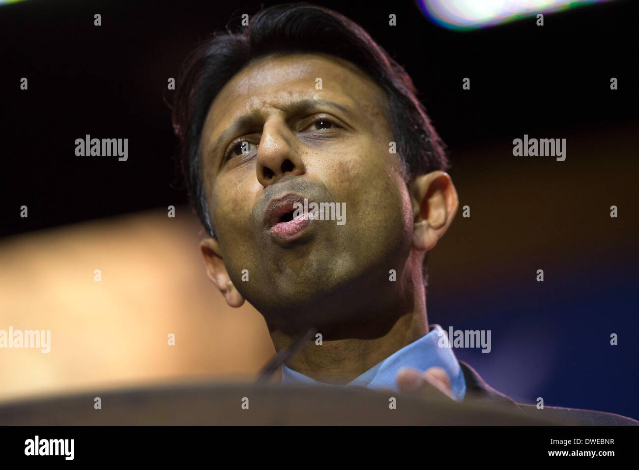 Gouverneur de la Louisiane Bobby Jindal parle lors d'une allocution aux délégués à la Conférence d'action politique conservateur Banque D'Images