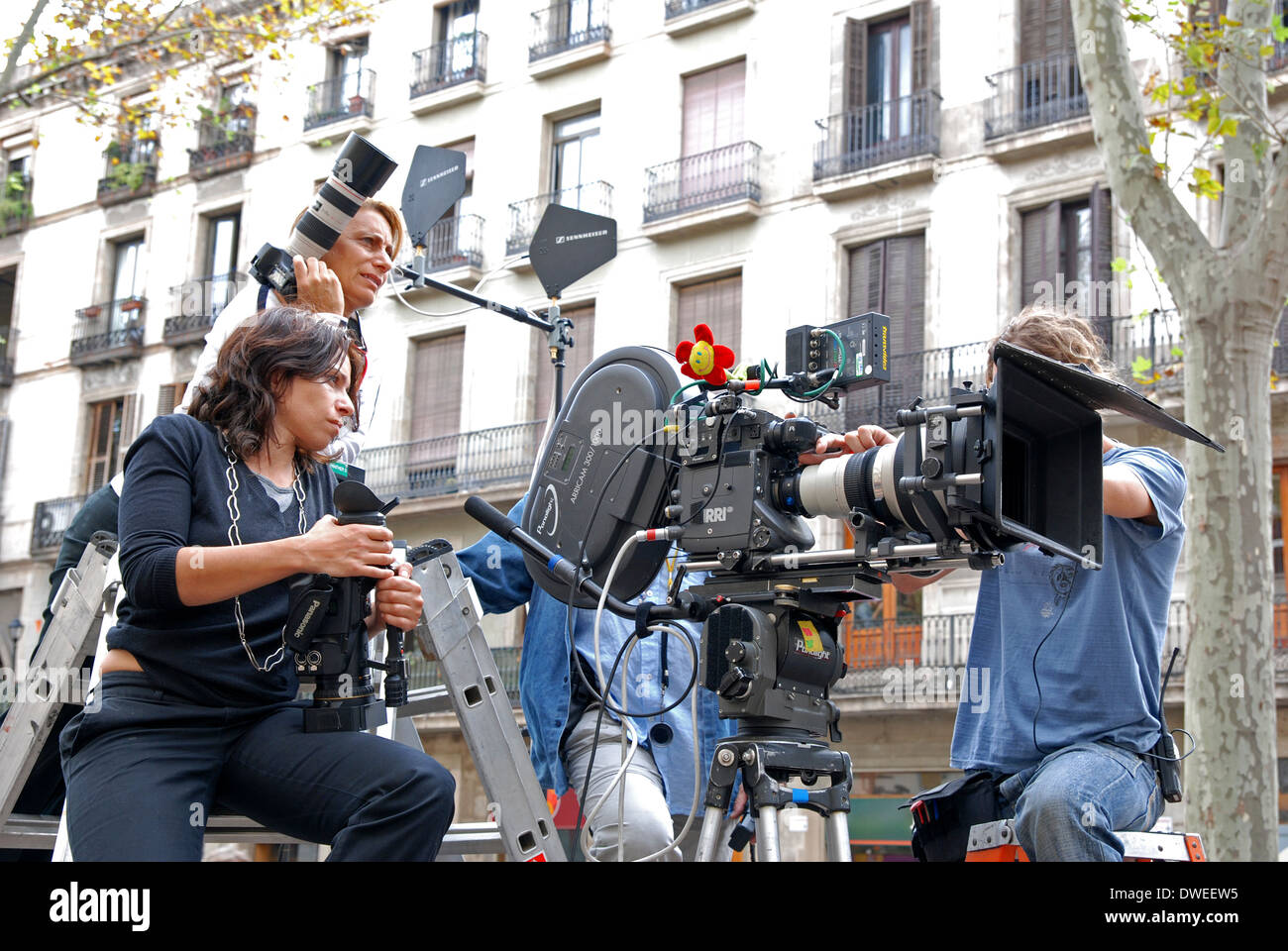 Une équipe au travail sur la ramblas à Barcelone, Espagne Banque D'Images
