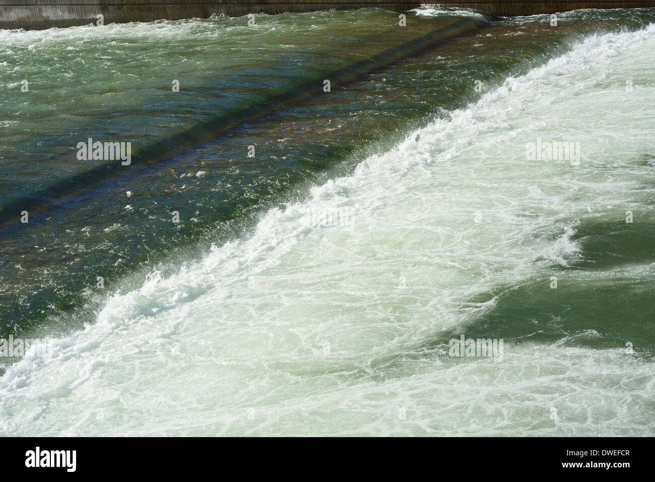 La maîtrise de l'eau comme symbole de la durabilité de l'environnement Banque D'Images
