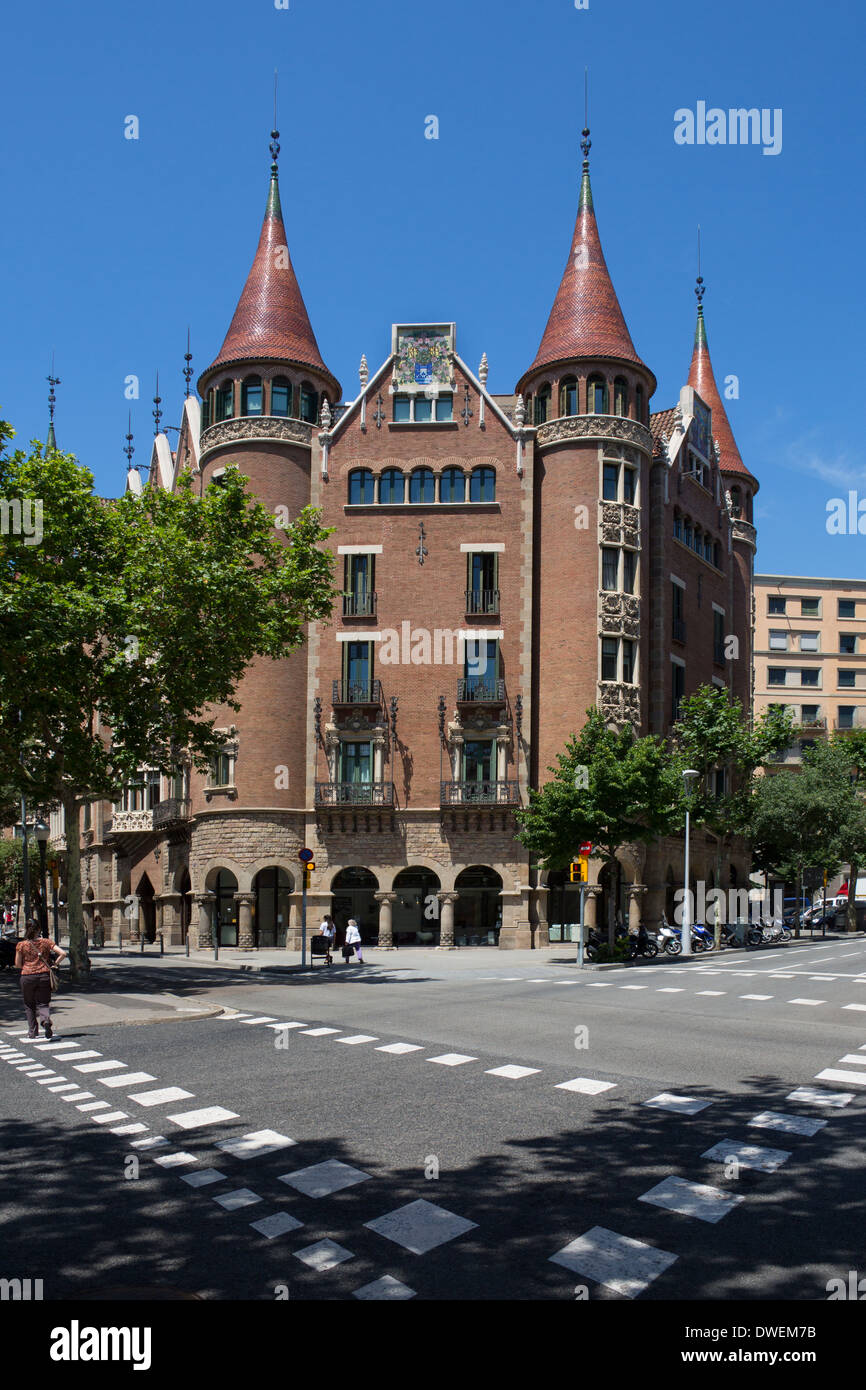 La Casa Terrades gothique les Punxes dans le quartier de l'Eixample de Barcelone, dans la région de Catalogne en Espagne. Date de 1905. Banque D'Images