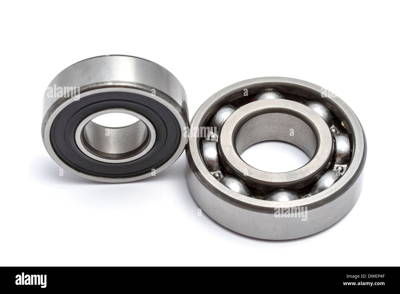 Roulement à billes isolé sur fond blanc Banque D'Images