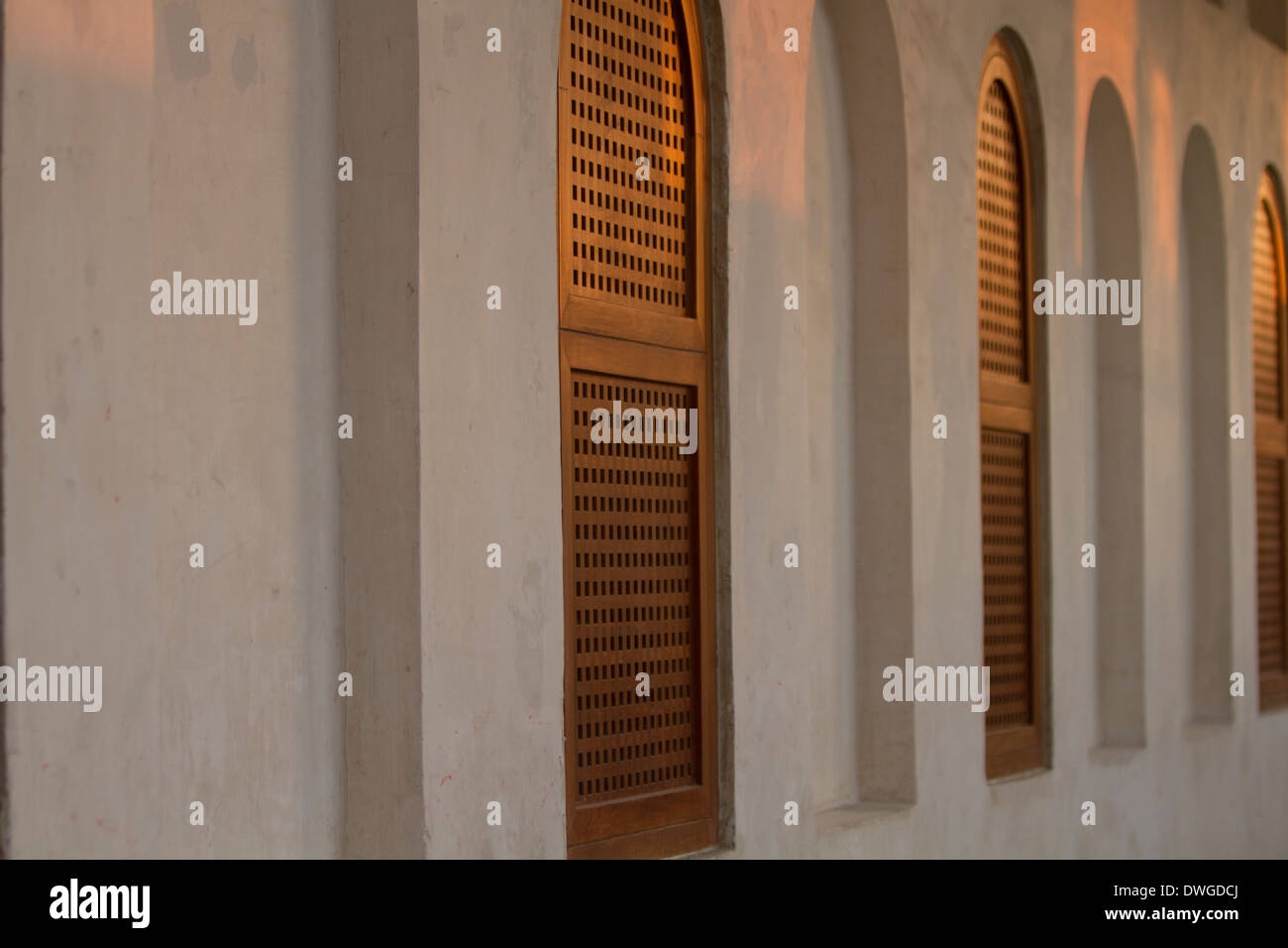 Souk de Doha Qatar Volets Ville Arch Coucher du Soleil Banque D'Images