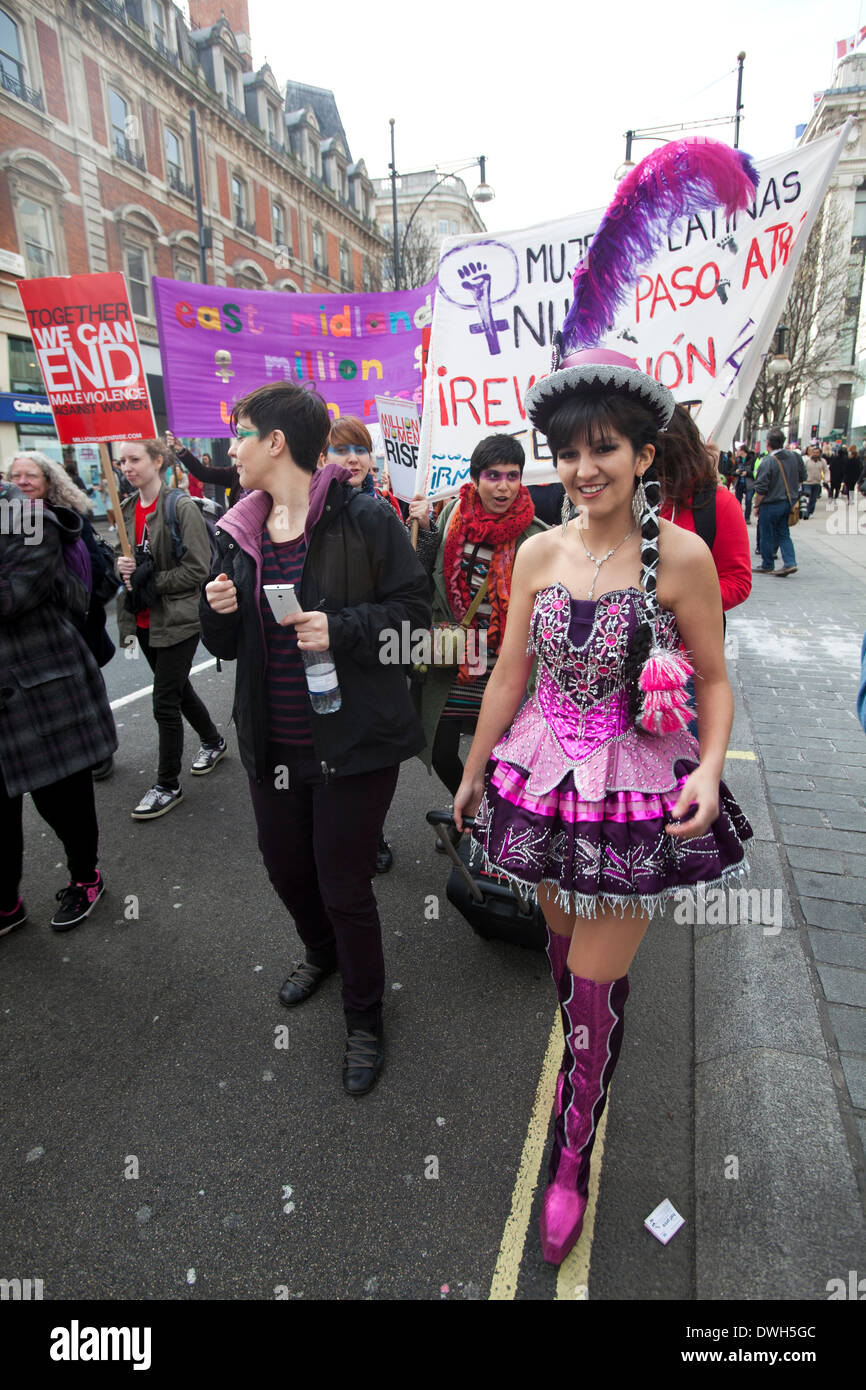 Londres, Royaume-Uni. 8 mars 2014 : Journée internationale de la femme London Crédit : Sebastian Remme/Alamy Live News Banque D'Images