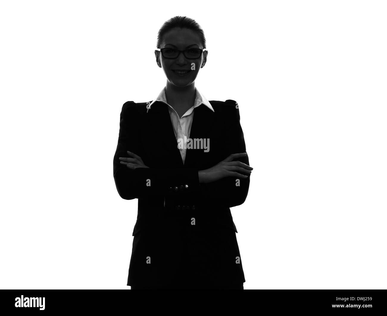 Une femme d'affaires les bras croisés portrait en silhouette sur fond blanc Banque D'Images