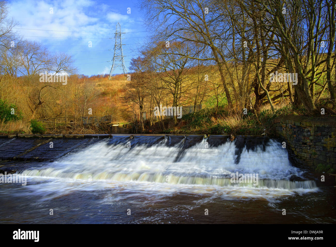 UK,South Yorkshire,Sheffield,ancien parc Weir sur la rivière Don près de Hillsborough Banque D'Images