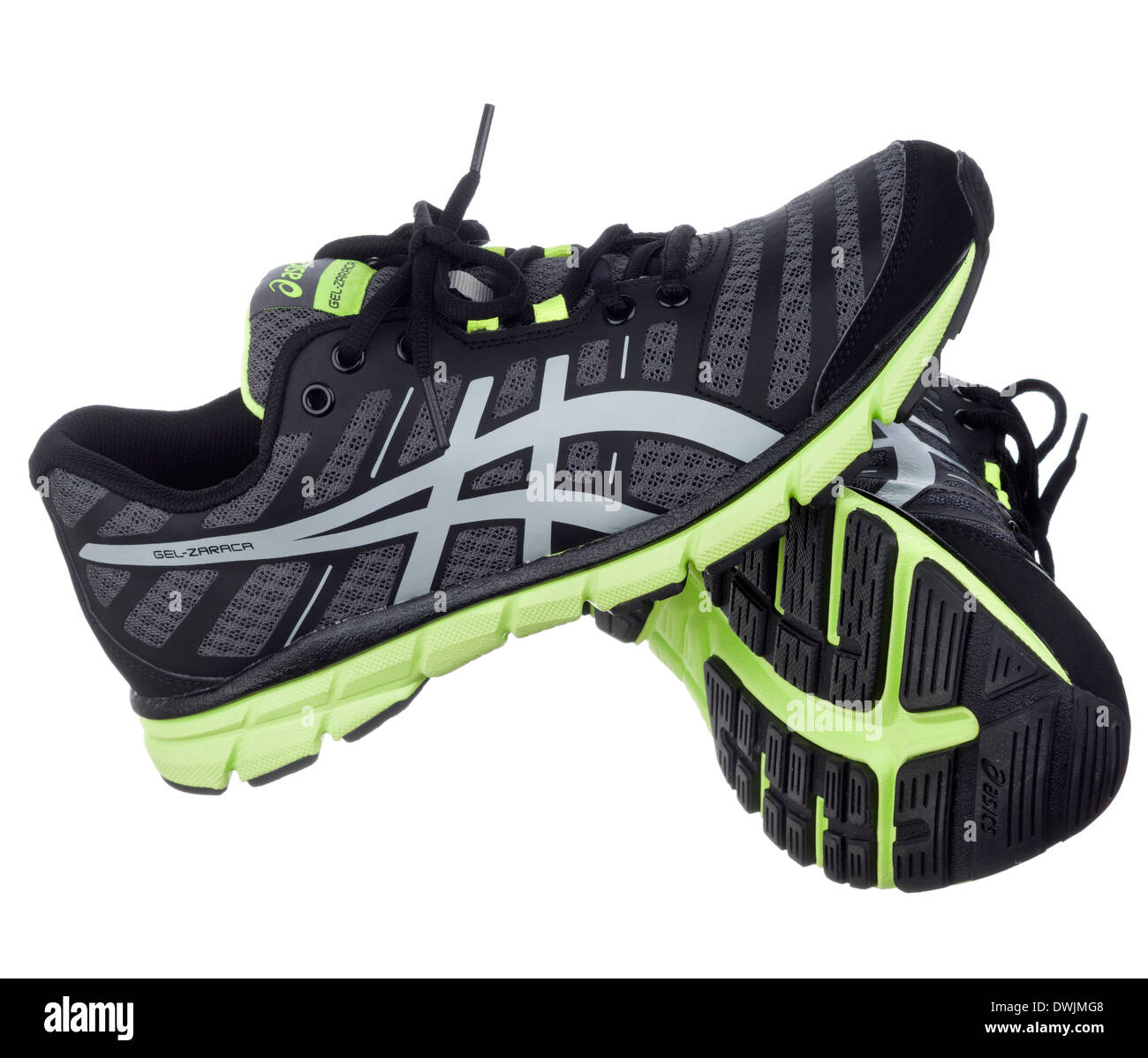 Noir et vert néon Asics Gel Zaraca 2 chaussures de course Photo Stock -  Alamy