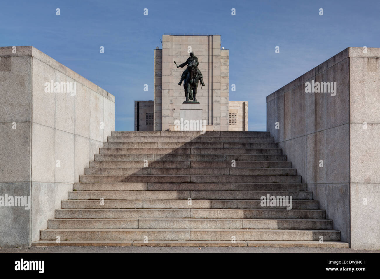 PRAGUE - 13 février : célèbre National Memorial - statue de Jan Zizka ( République Tchèque ) le 13 février 2013 à Prague. Banque D'Images