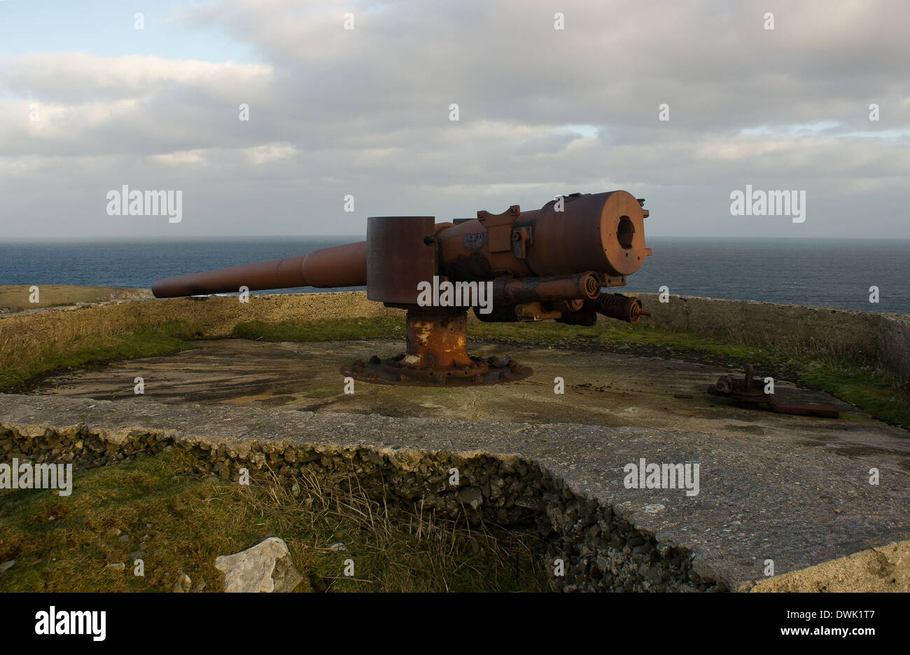 6' un canon d'artillerie WW1 sur le côté nord de l'île de Bressay, Shetland. Banque D'Images