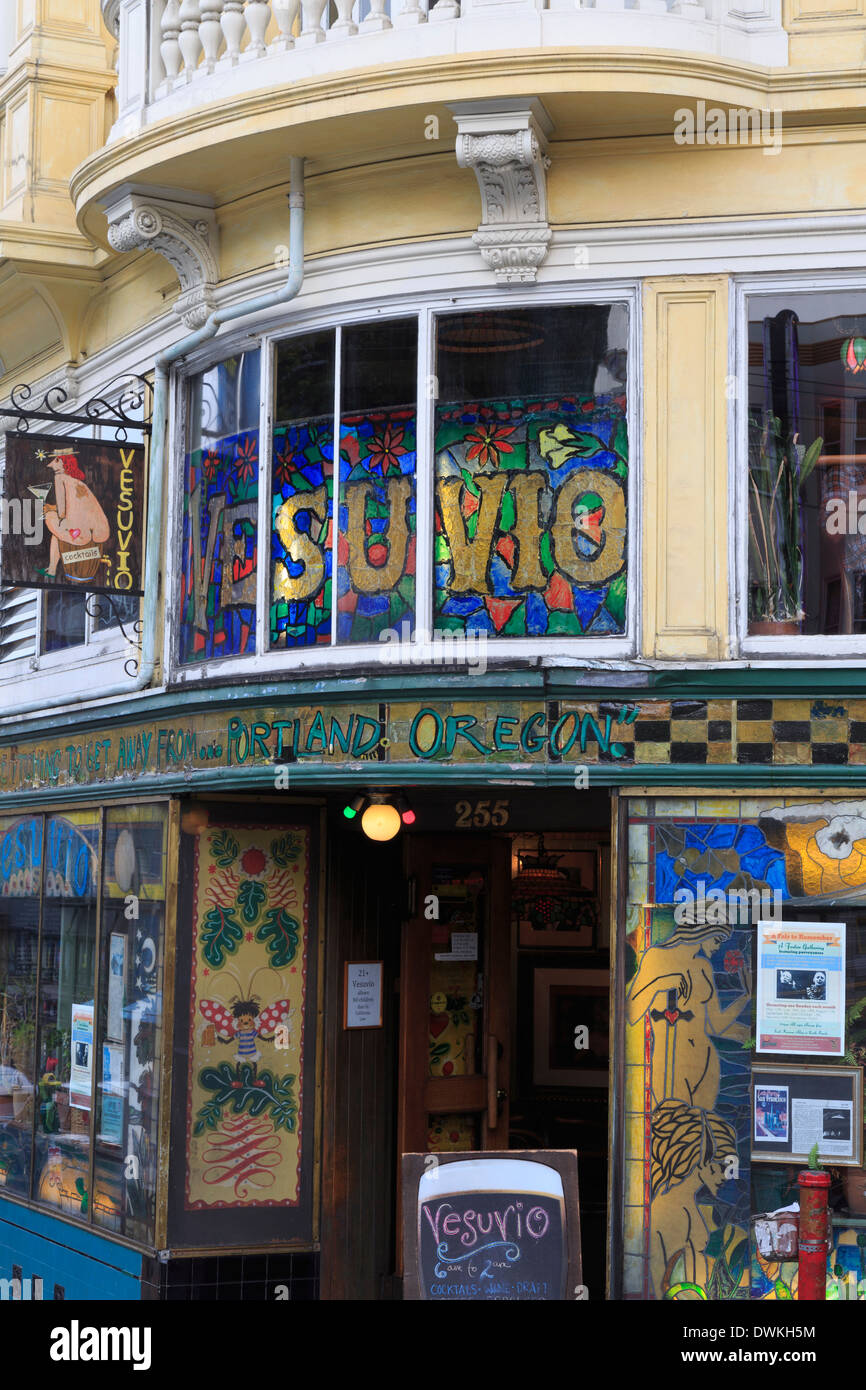 Vesuvio Cafe sur Columbus Avenue, San Francisco, Californie, États-Unis d'Amérique, Amérique du Nord Banque D'Images