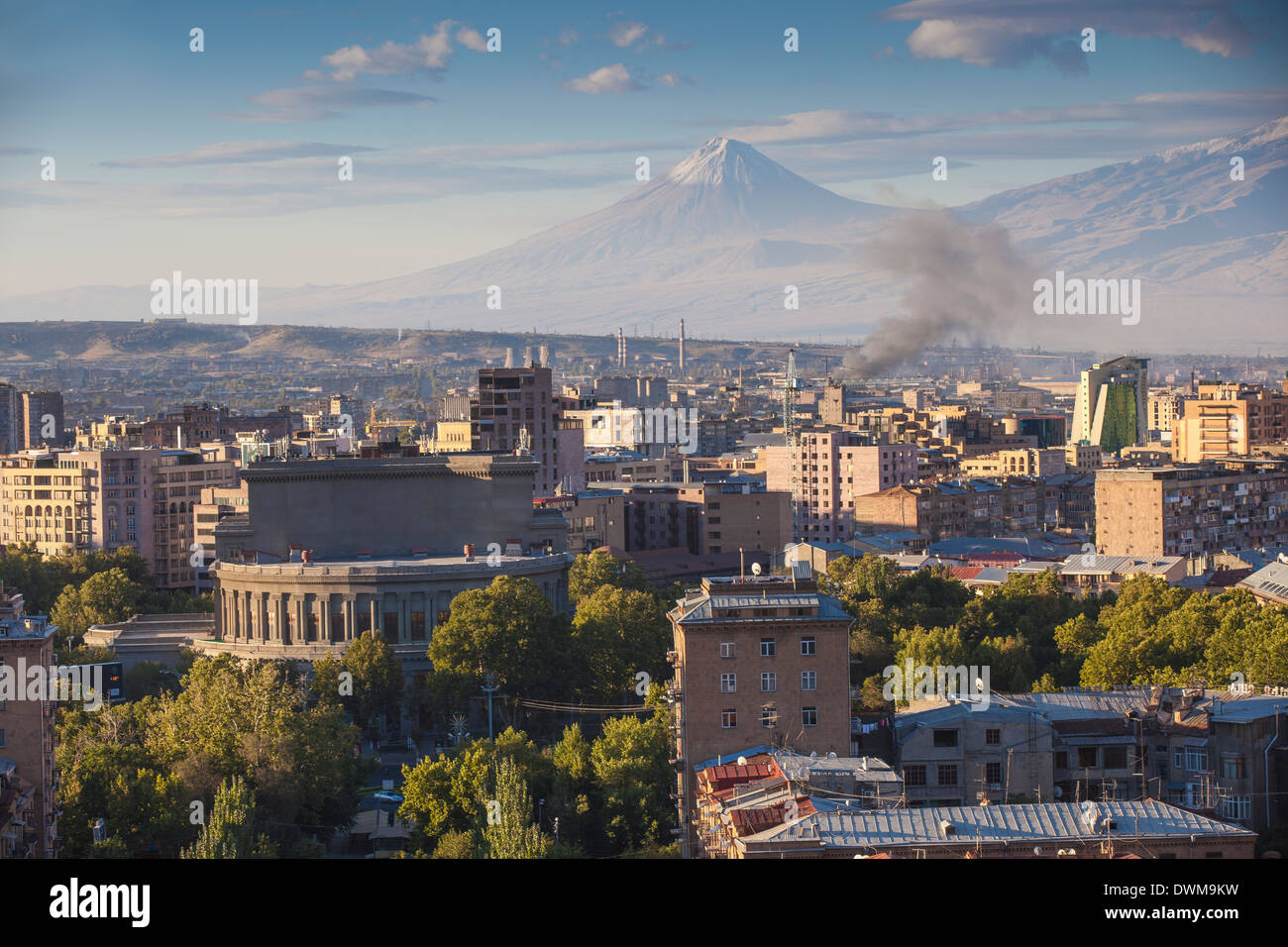 Vue sur le mont Ararat Erevan et de Cascade, Erevan, Arménie, Asie centrale, Asie Banque D'Images