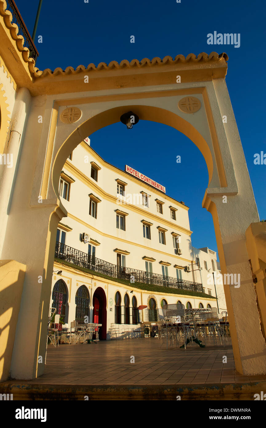 Continental Hotel construit en 1870, la vieille ville, Medina, Tanger, Maroc, Afrique du Nord, Afrique Banque D'Images