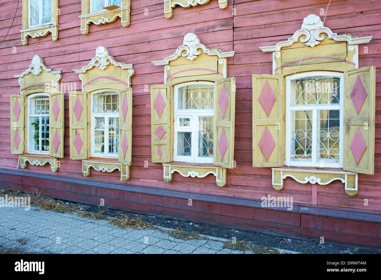 L'architecture en bois, d'Irkoutsk, en Sibérie, la Russie, l'Eurasie Banque D'Images