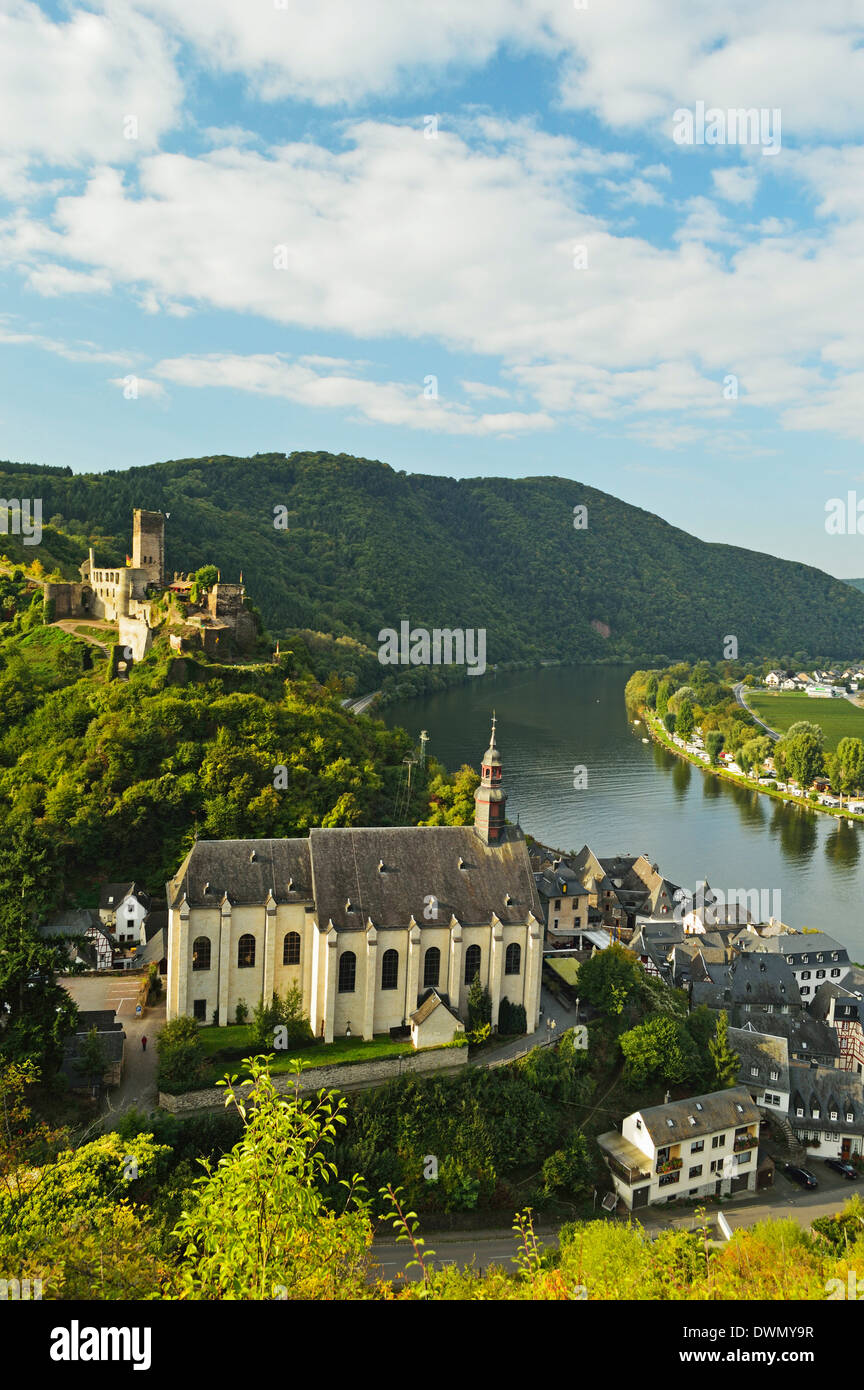 Avis de Beilstein, Château Metternich et Moselle (Moselle), Rhénanie-Palatinat, Allemagne, Europe Banque D'Images