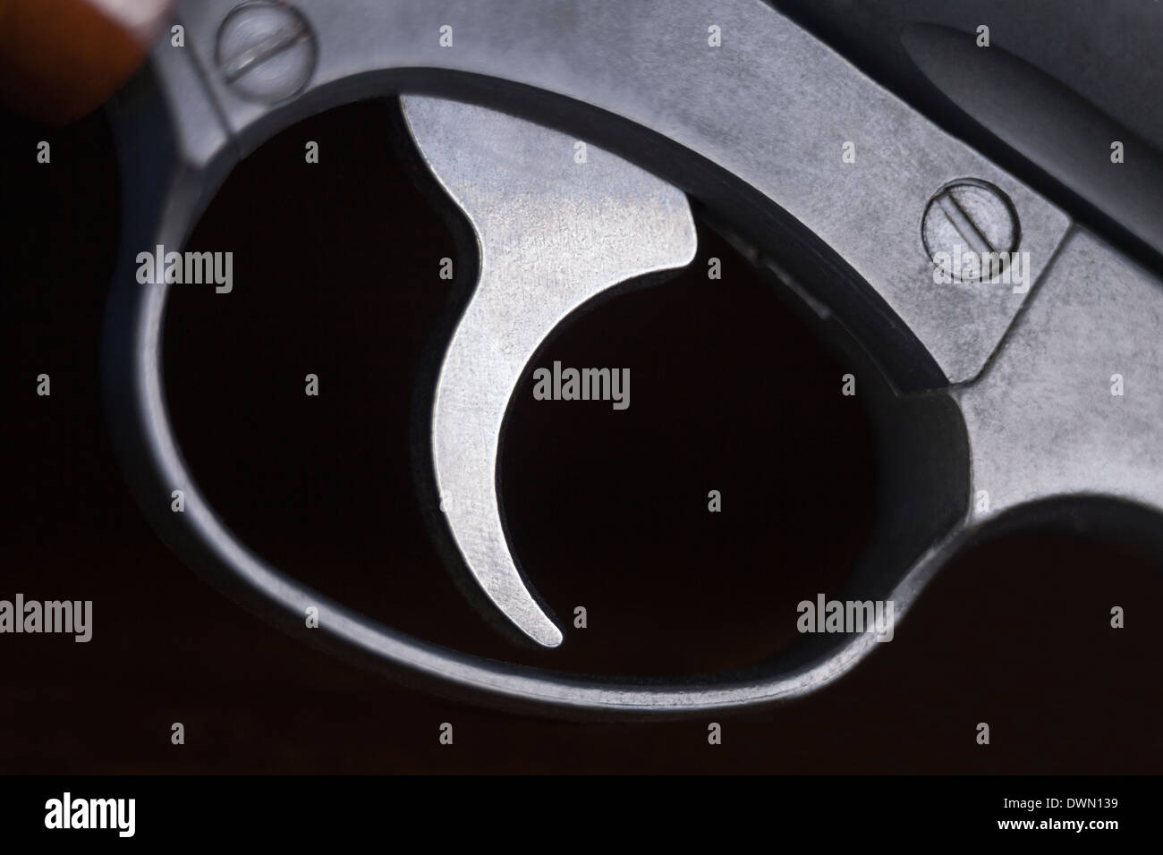 Macro de revolver gun trigger. Banque D'Images