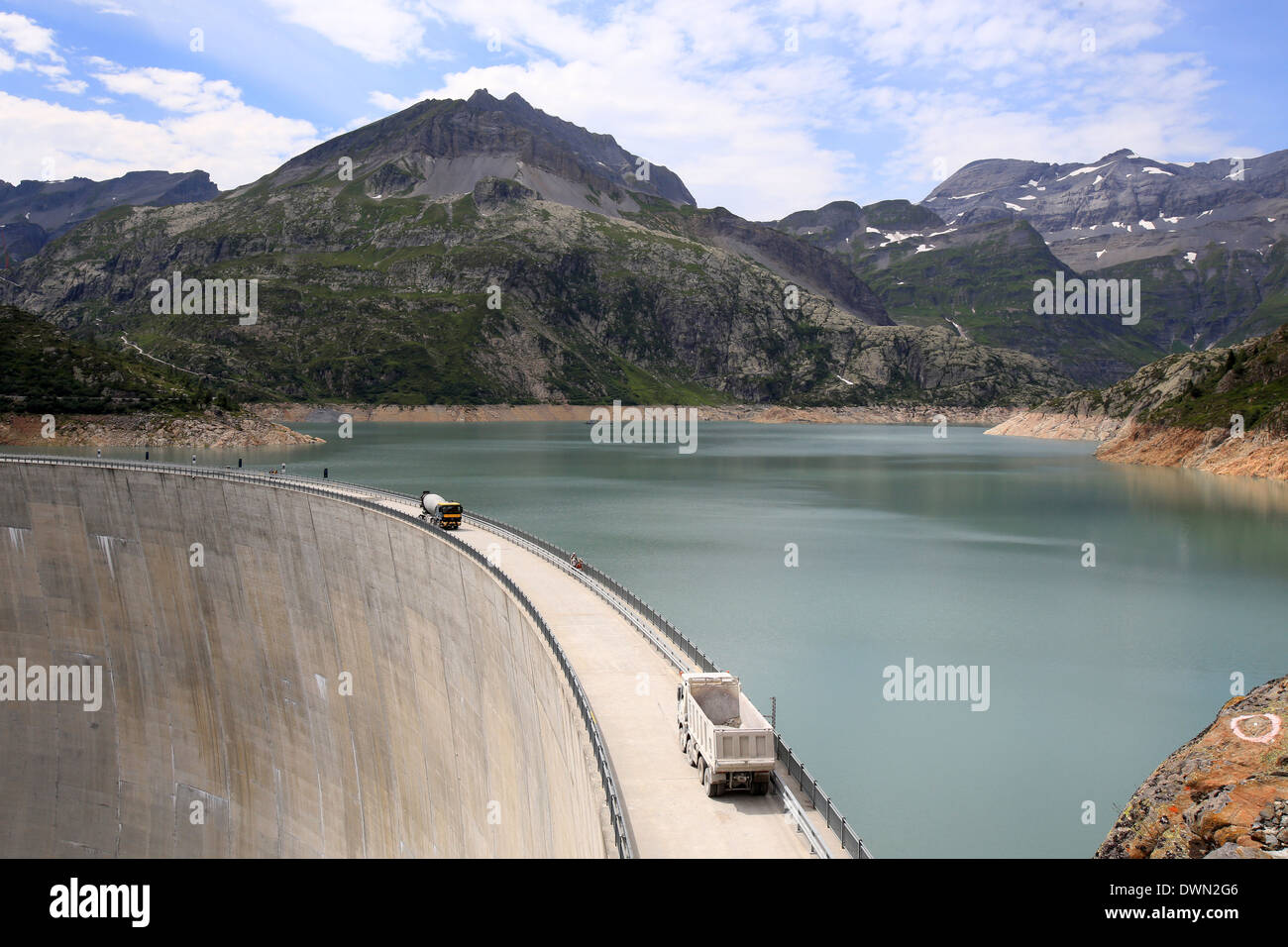 Le réservoir de lac d'Emosson, dans le canton du Valais, Suisse, Europe Banque D'Images