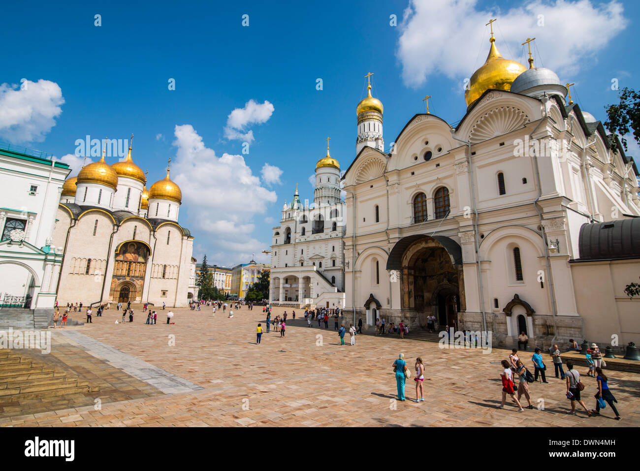 Archange et cathédrale de l'assomption sur Sabornaya Square, le Kremlin, UNESCO World Heritage Site, Moscou, Russie, Europe Banque D'Images
