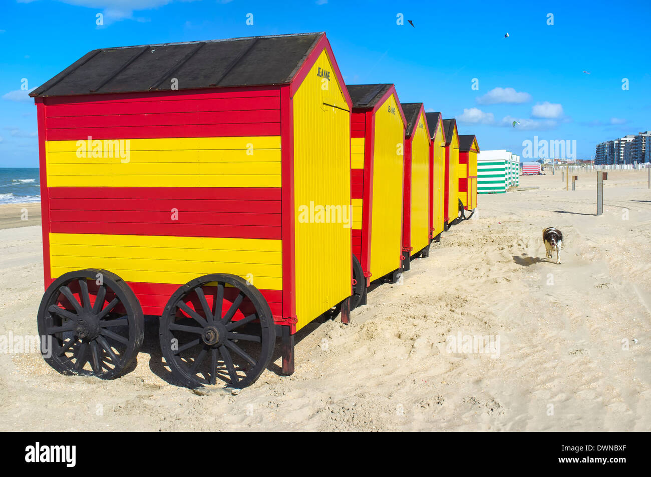 la-panne-beach-banque-d-image-et-photos-alamy
