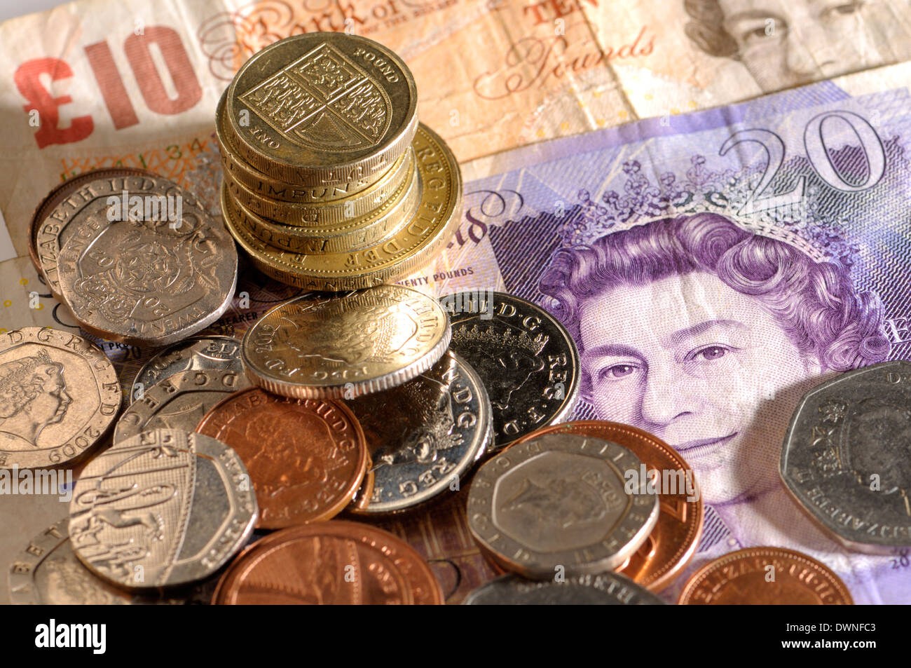 La monnaie britannique - les pièces et billets Banque D'Images