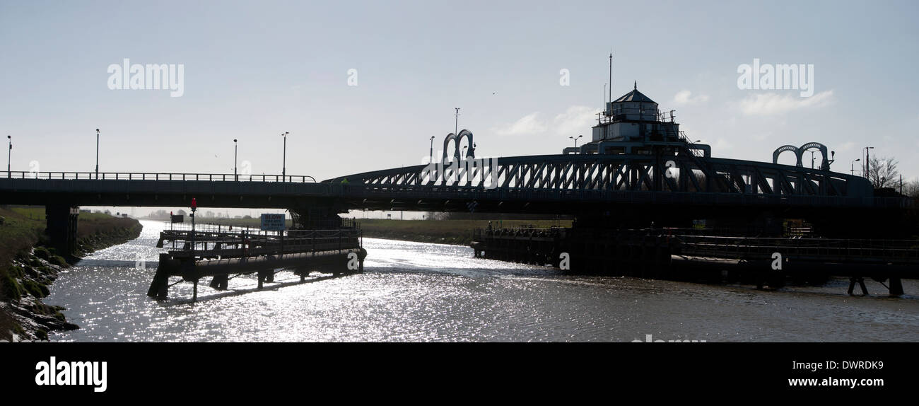 Cross Keys Bridge Sutton Bridge River Nene Lincolnshire England UK Banque D'Images