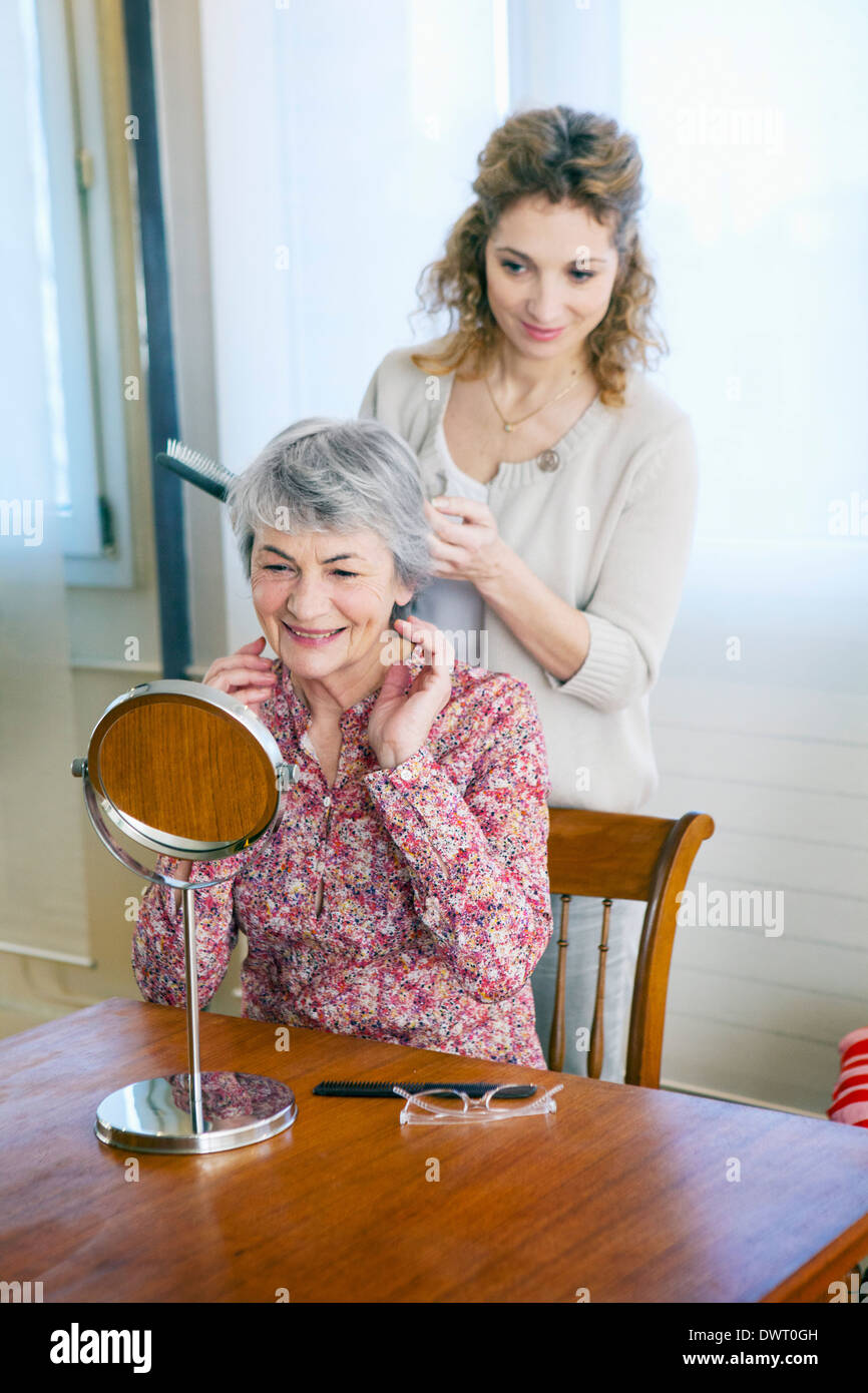 L'aide sociale pour personne âgée Banque D'Images