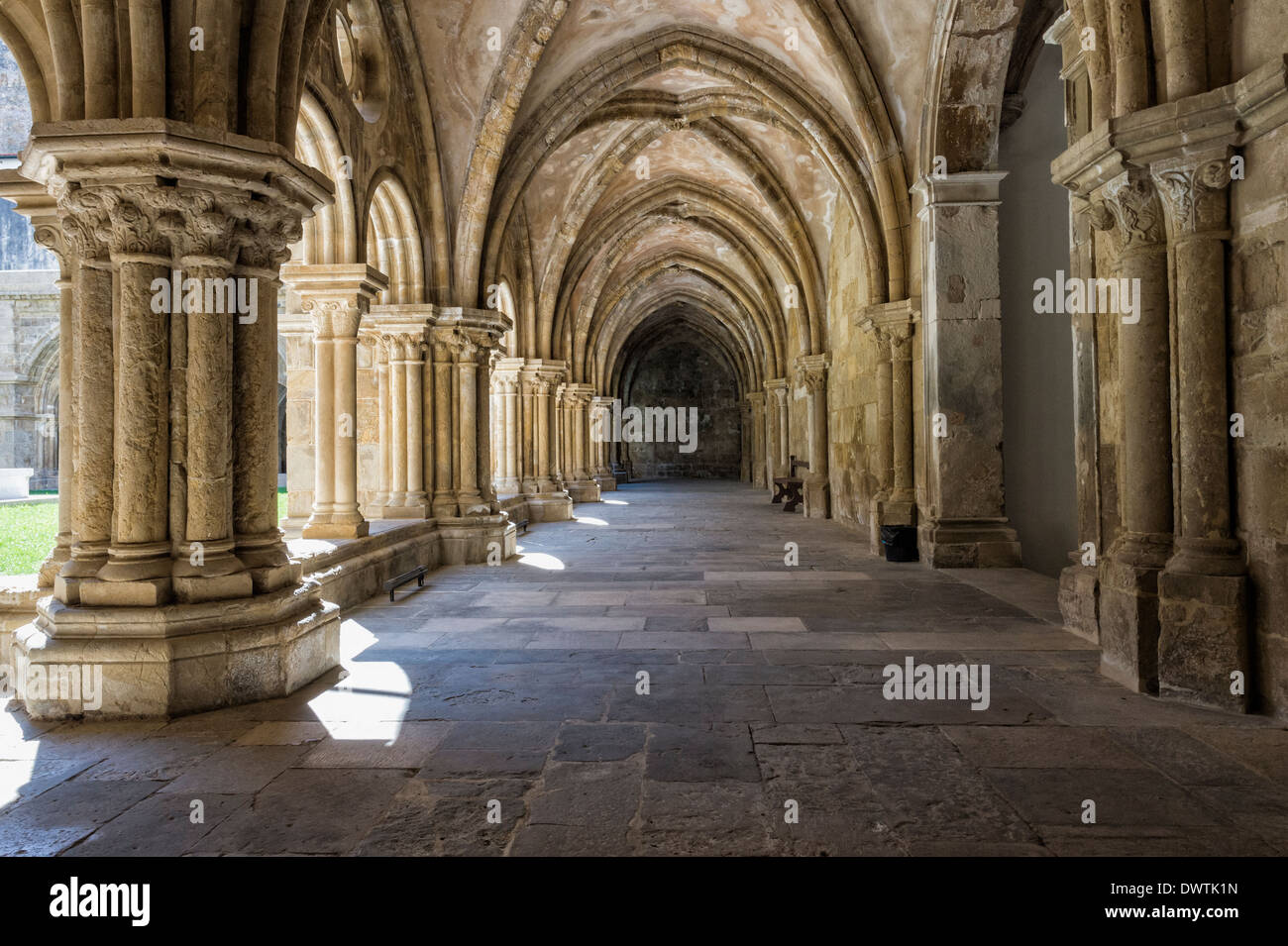 Le Monastère de Santa Cruz, cloître, Coimbra, ville ancienne Province Beira, Portugal, Site du patrimoine mondial de l'UNESCO Banque D'Images