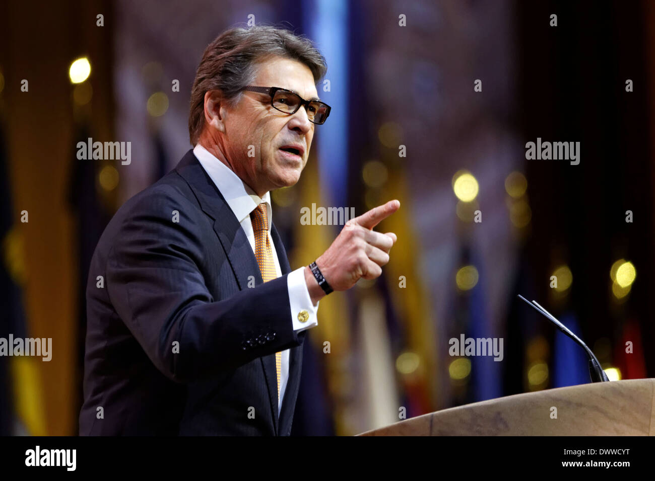 Le gouverneur du Texas, Rick Perry, fait un discours à la CPAC 2014 Conférence à National Harbor, Maryland, le 7 mars 2014. Banque D'Images