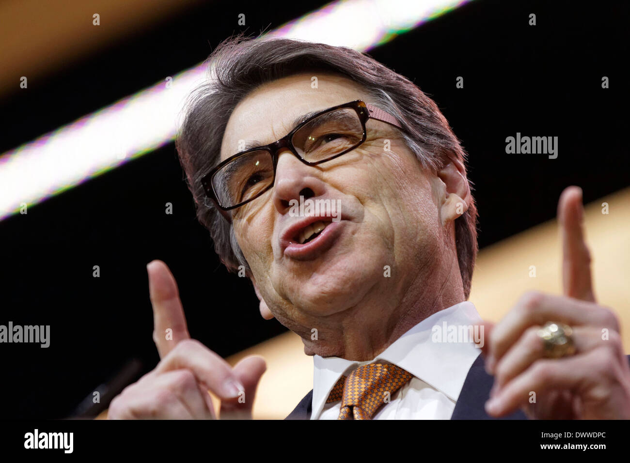 Le gouverneur du Texas, Rick Perry, fait un discours à la CPAC 2014 Conférence à National Harbor, Maryland, le 7 mars 2014. Banque D'Images