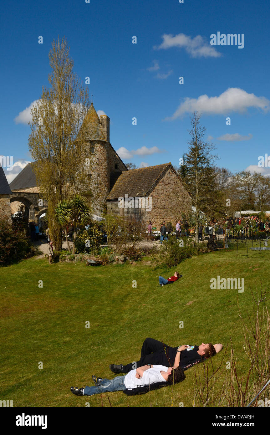 "Journée des plantes Franco-Britanniques" deux jours célébrant les jardins de France et d'Angleterre au Château de Crosville. Banque D'Images