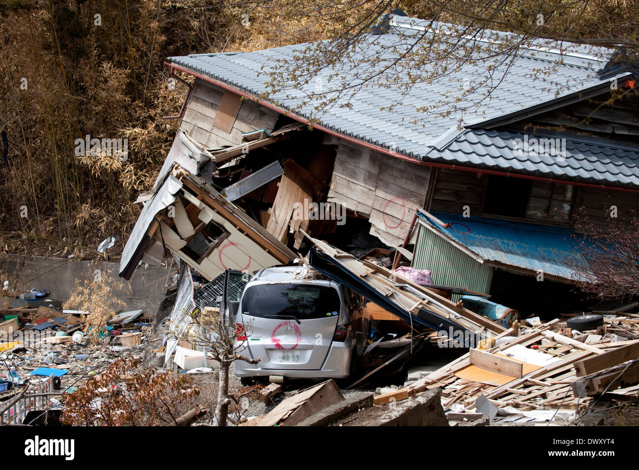 Maison détruite par le tsunami, Iwate, Japon Banque D'Images