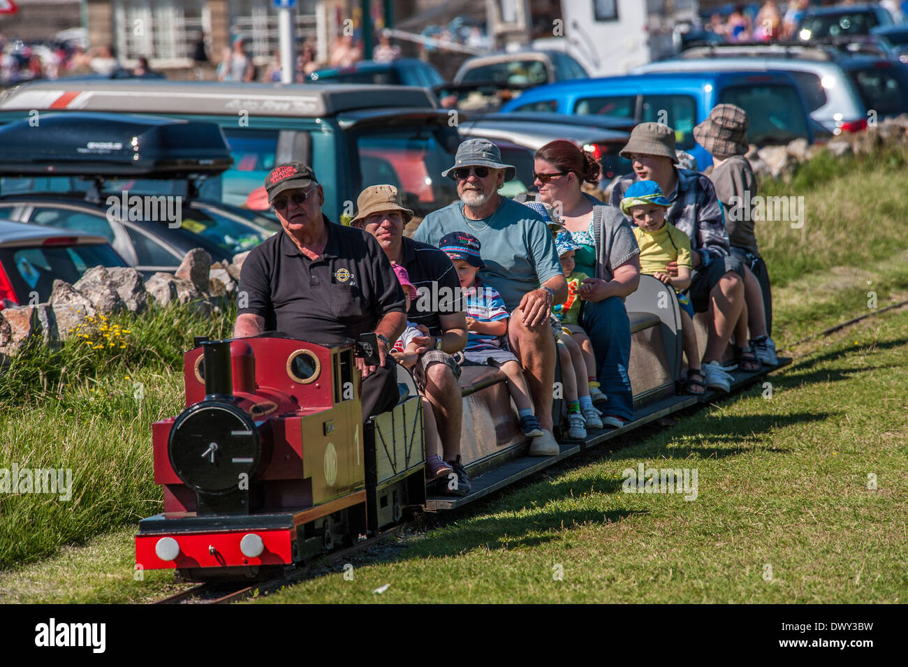 Train à vapeur pour les touristes à Weston super mare Banque D'Images