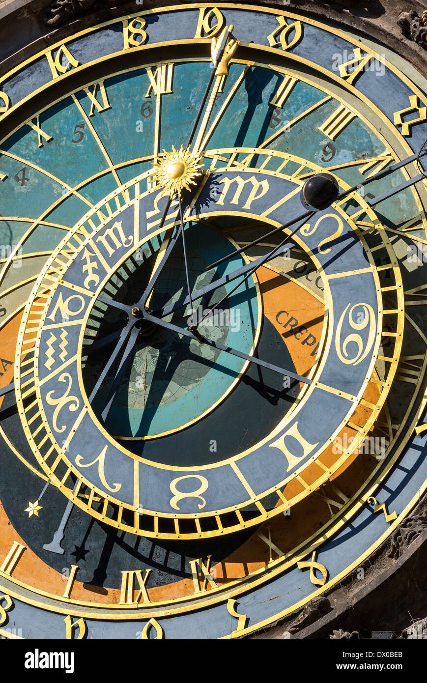 Horloge astronomique, l'Hôtel de Ville, place de la Vieille Ville, Prague, République Tchèque Banque D'Images