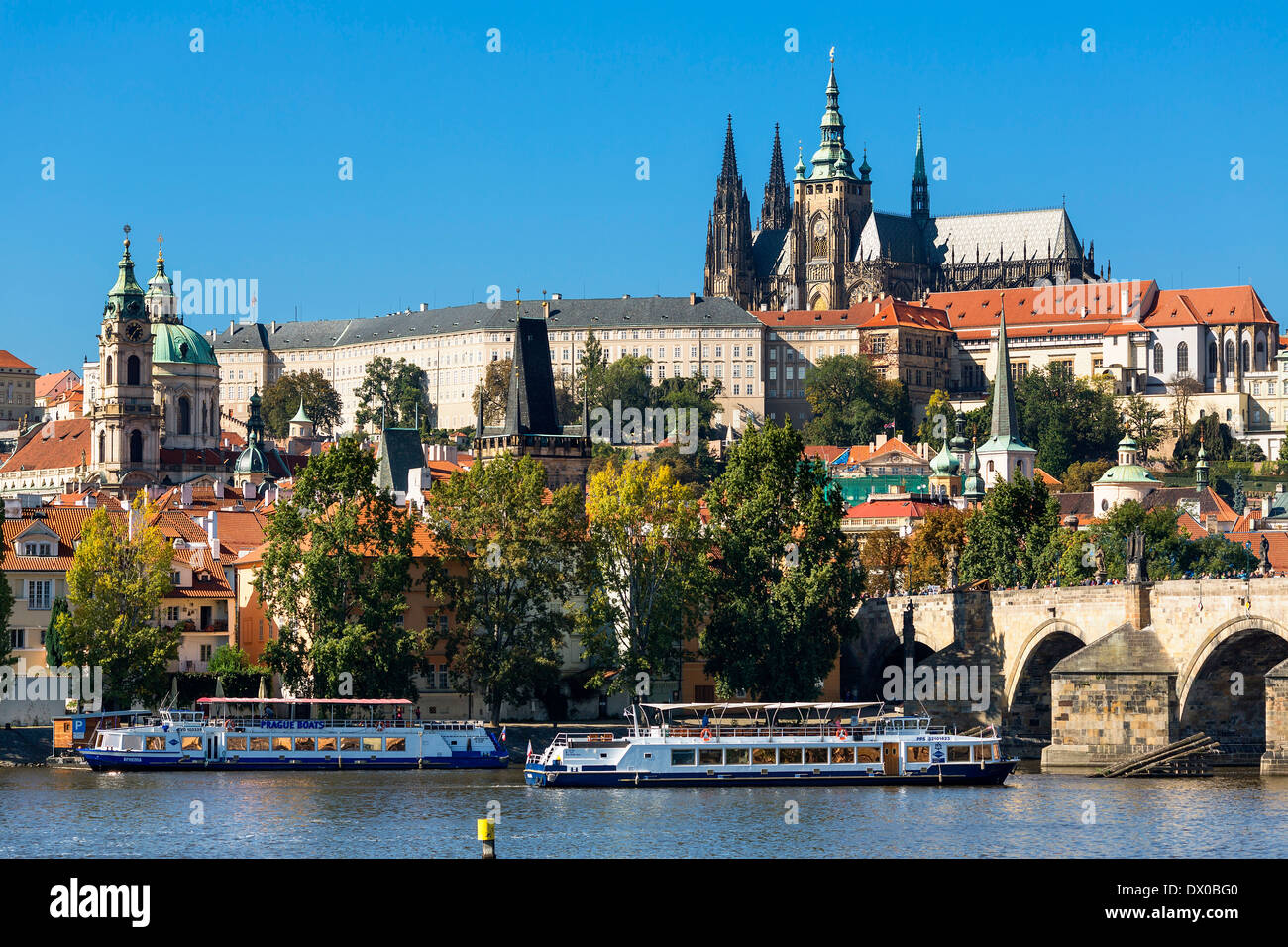 Prague, château et cathédrale Vltava Banque D'Images