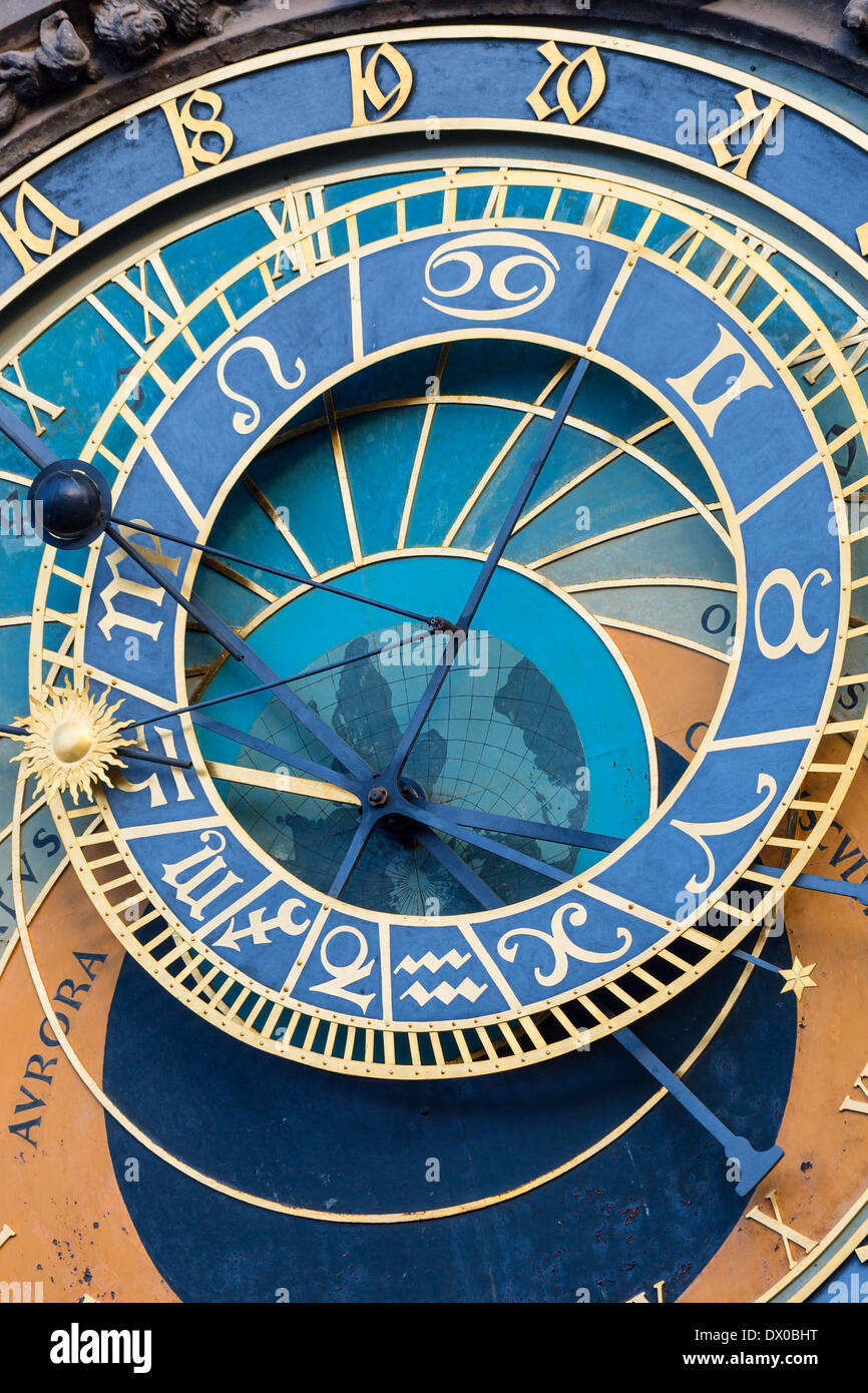 Horloge astronomique, l'Hôtel de Ville, place de la Vieille Ville, Prague, République Tchèque Banque D'Images