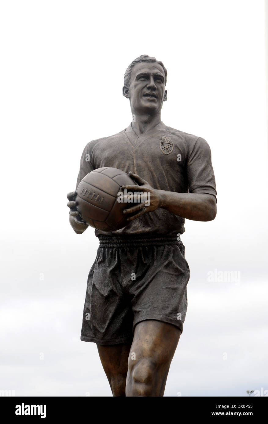 Statue de Nat Lofthouse en dehors de Bolton Wanderers FC stade Reebok UK Banque D'Images