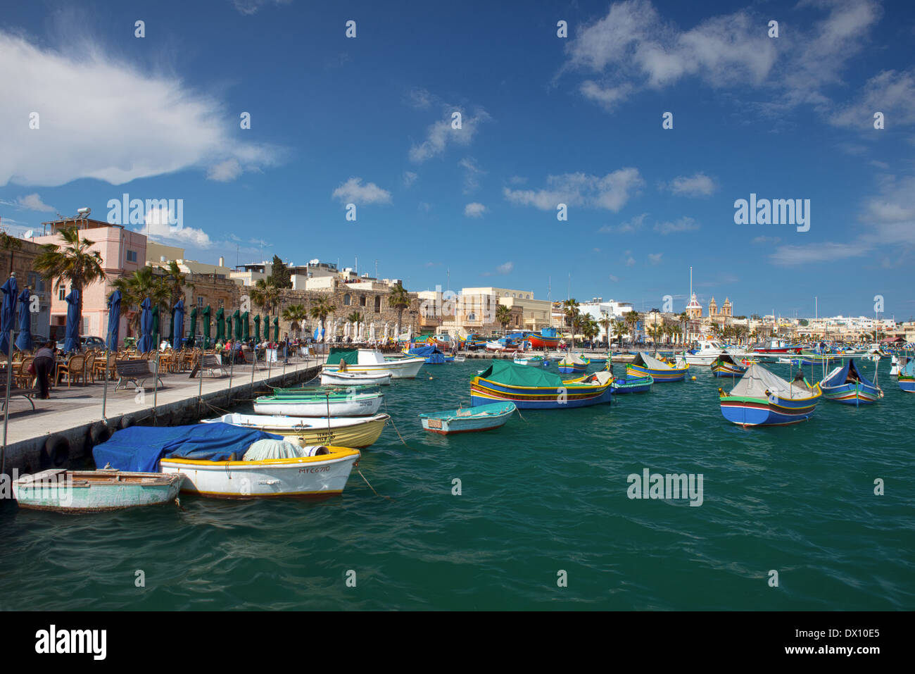 Un village de pêcheurs à Marsaxlokk, Malte. Banque D'Images