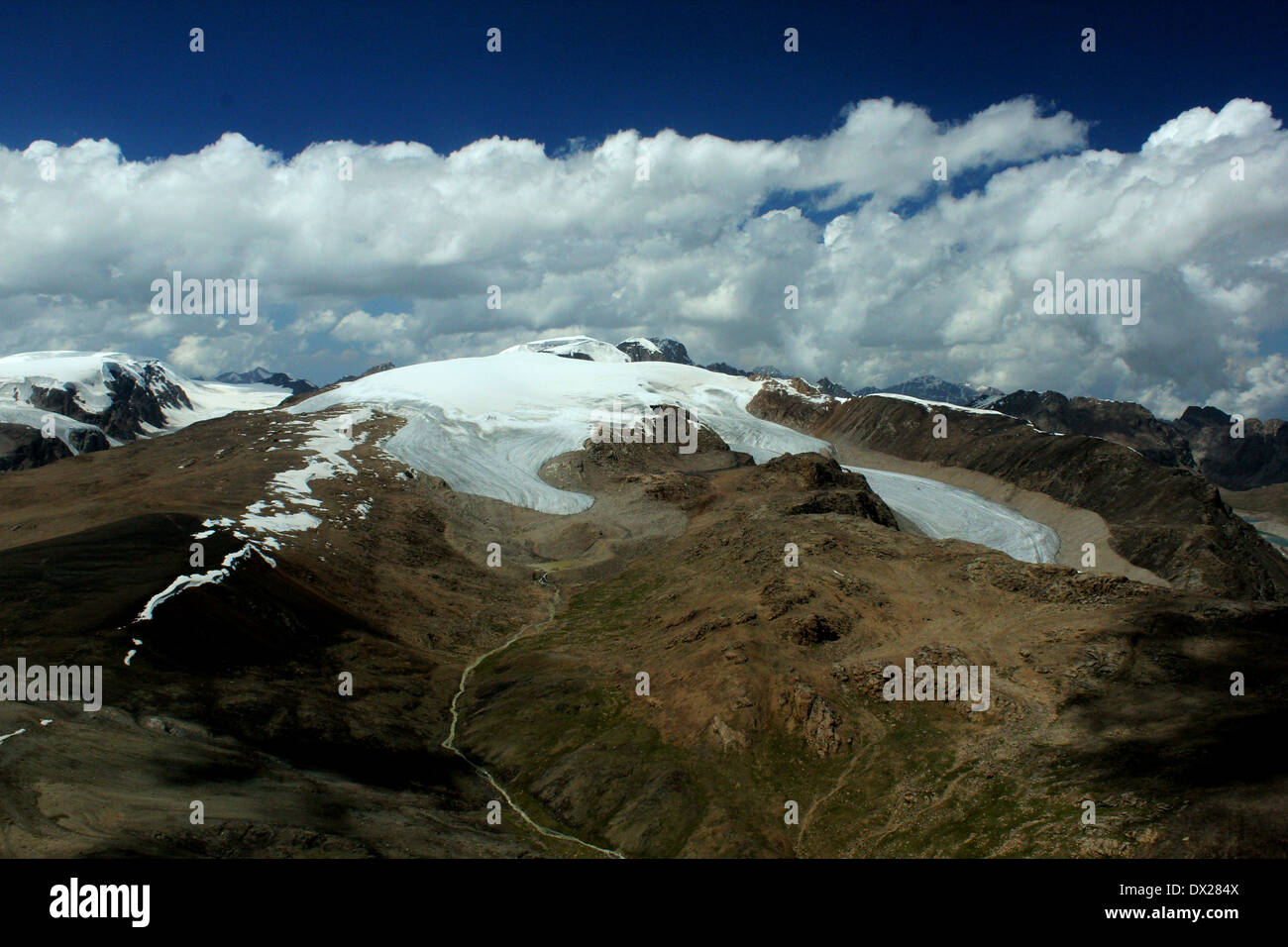 Glacier en gamme Terskey Tian-shan occidental, Kirghizistan, Banque D'Images