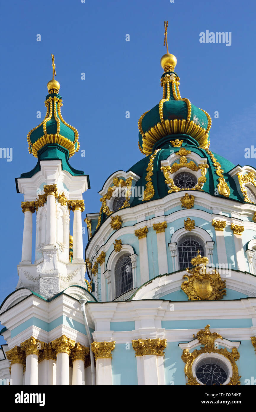 Détail de l'orthodoxe autocéphale ukrainienne célèbre Saint Andrew's Church, Kiev, Ukraine Banque D'Images