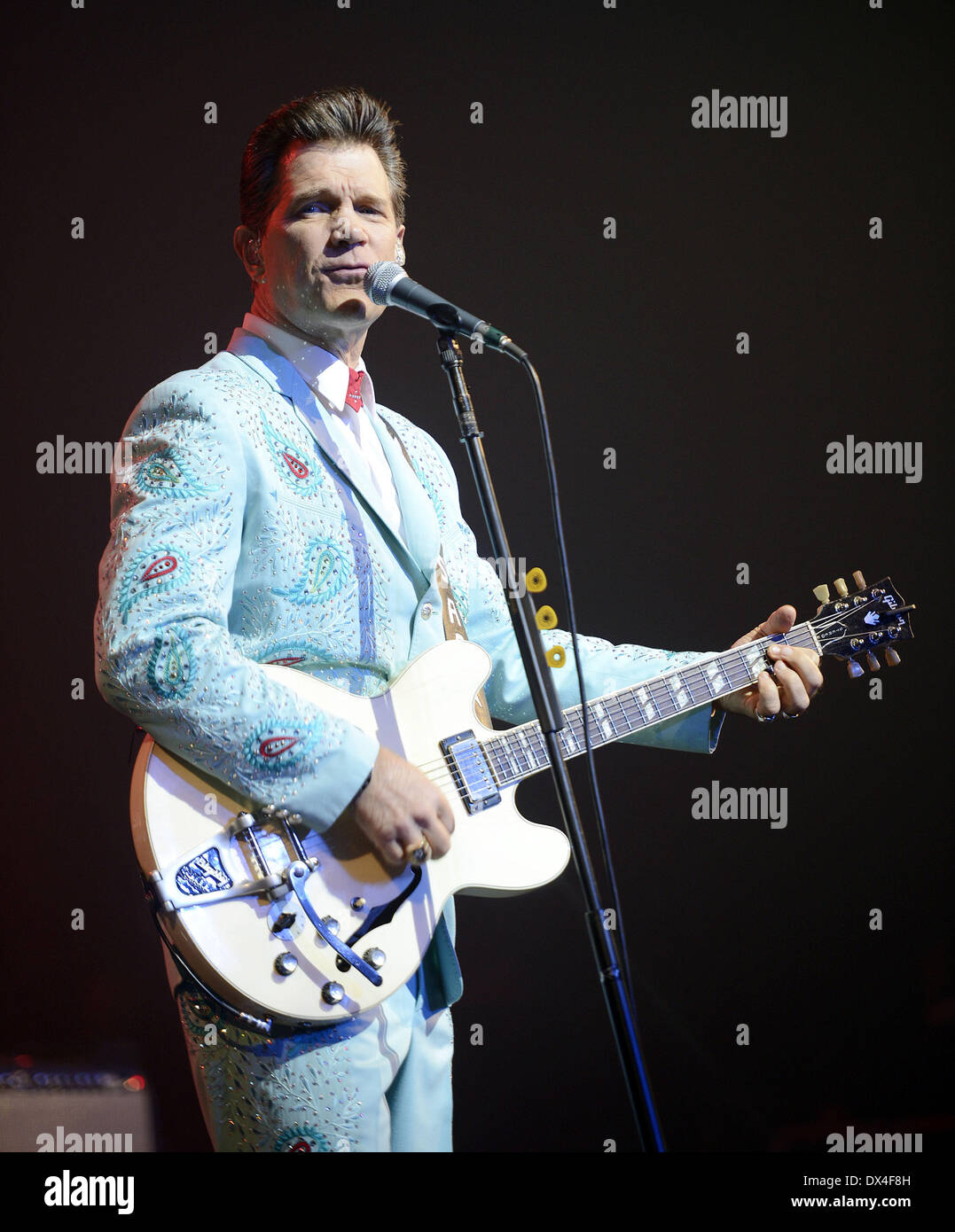 Chris Isaak live au Cirkus de Stockholm, Suède - 17.10.12 Avec : Chris Isaak Quand : 17 Oct 2012 * Banque D'Images