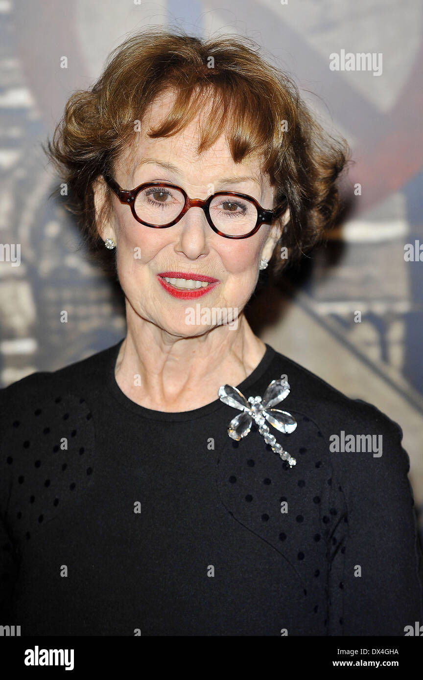 Una Stubbs, au thriller Specsavers Awards 2012 tenue à l'hôtel Grovsenor, Park Lane. Londres, Angleterre -18.10.12 Feat Banque D'Images